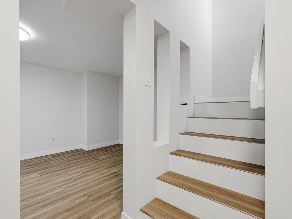 Listing Image for R3103882