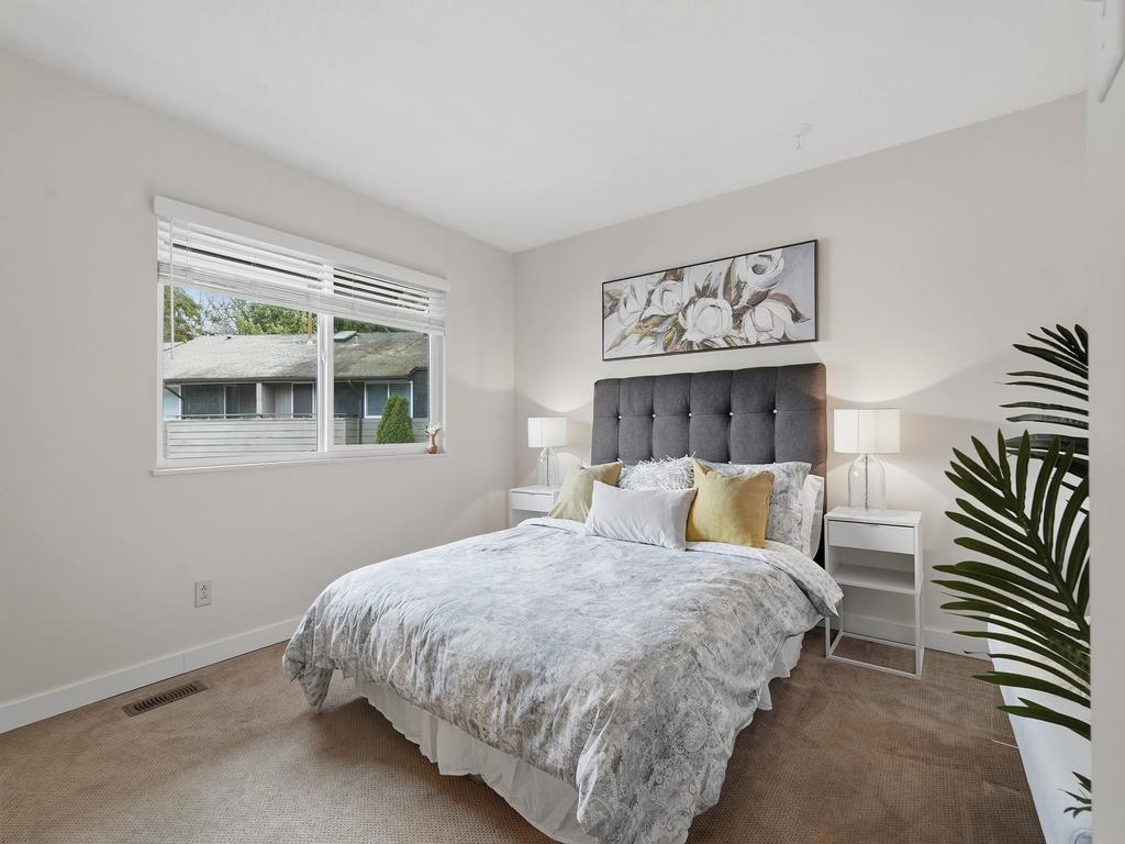 Listing Image for R3103882