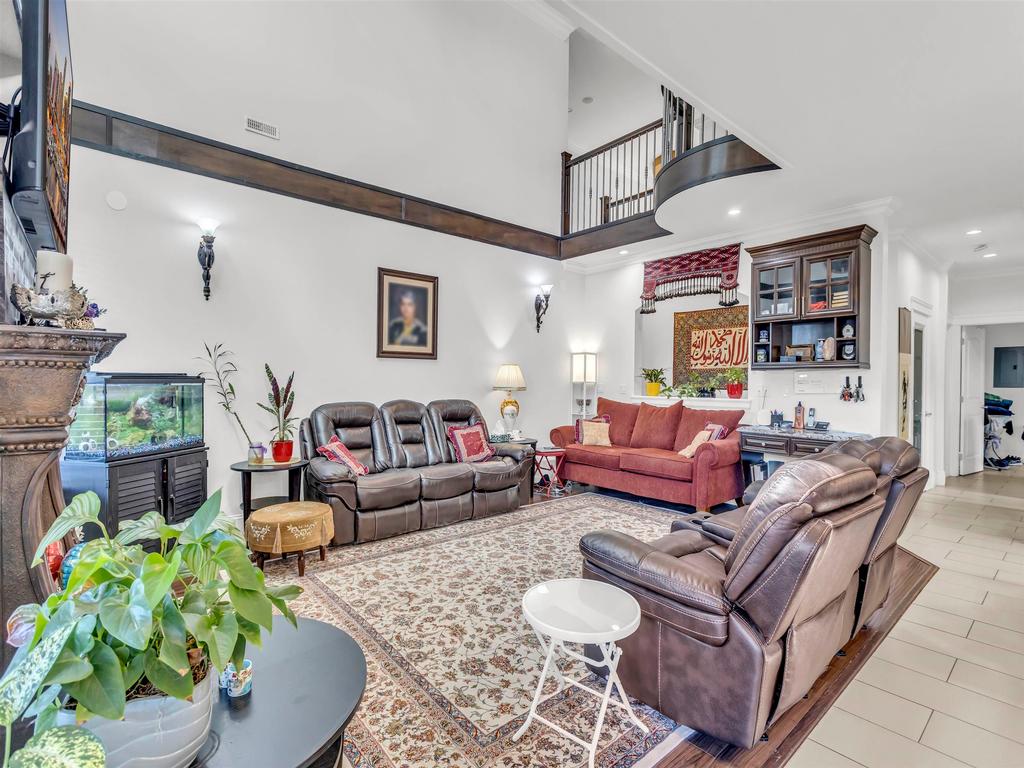 Listing Image for R3103893