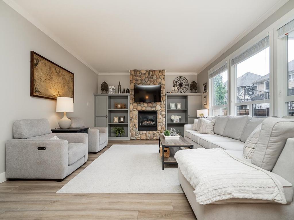 Listing Image for R3103902