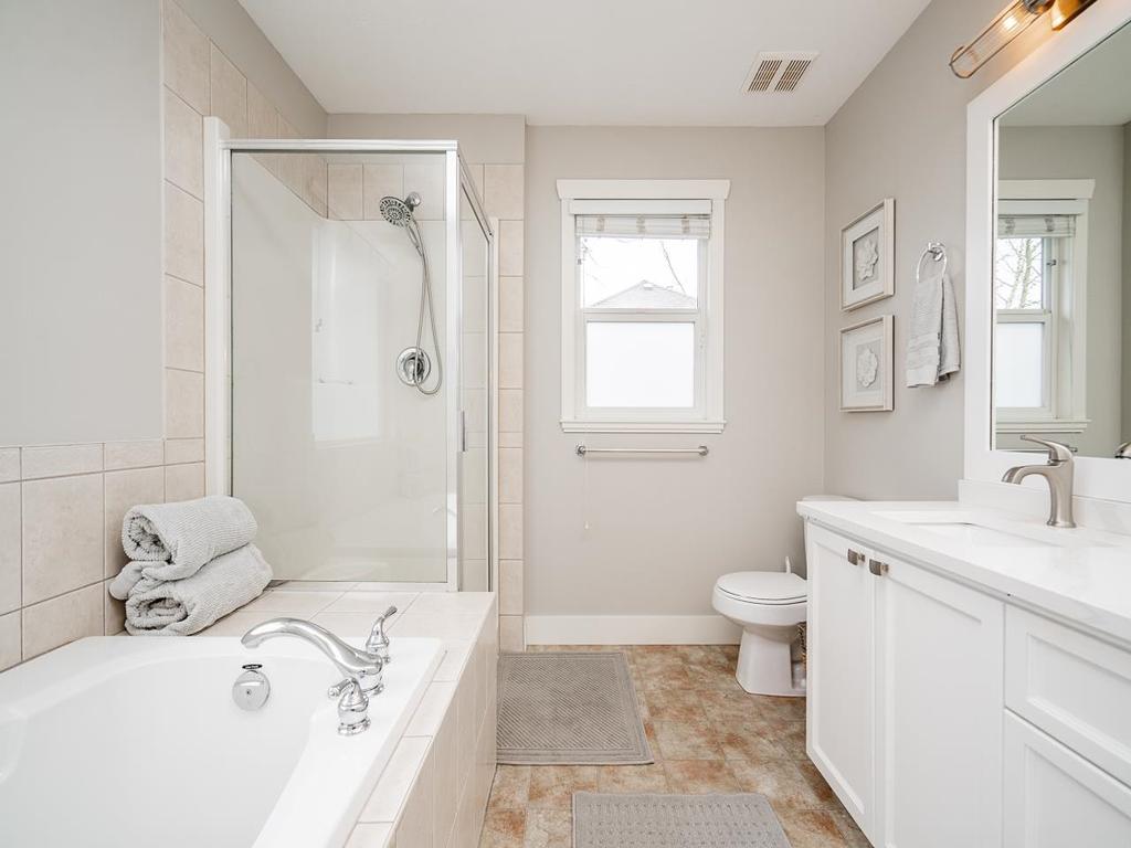 Listing Image for R3103902