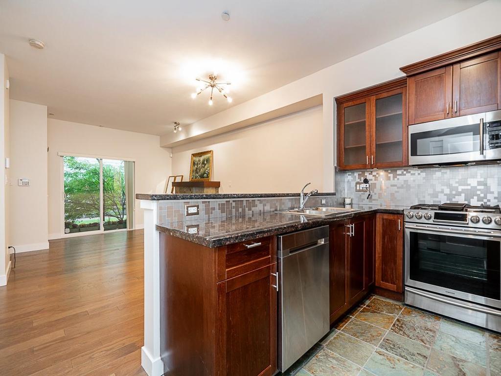 Listing Image for R3103931