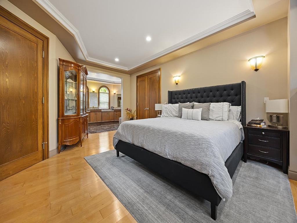 Listing Image for R3103994