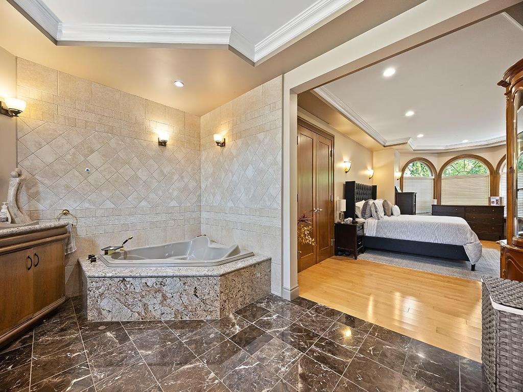 Listing Image for R3103994