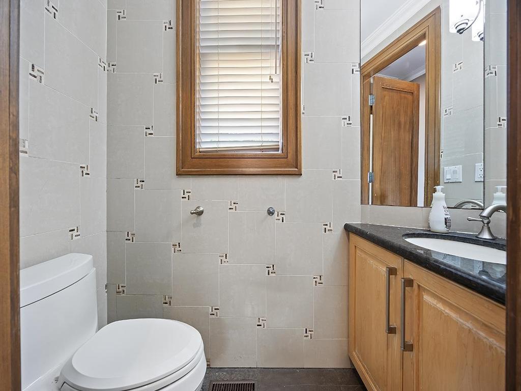 Listing Image for R3103994