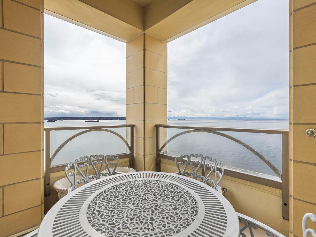 Listing Image for R3104026