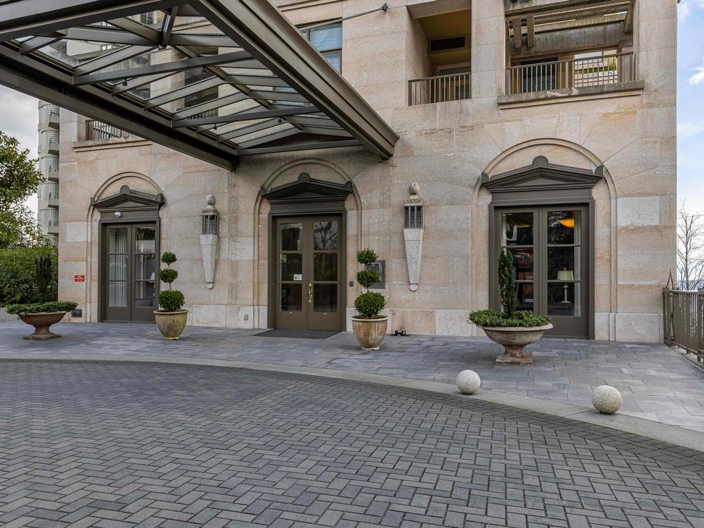 Listing Image for R3104026