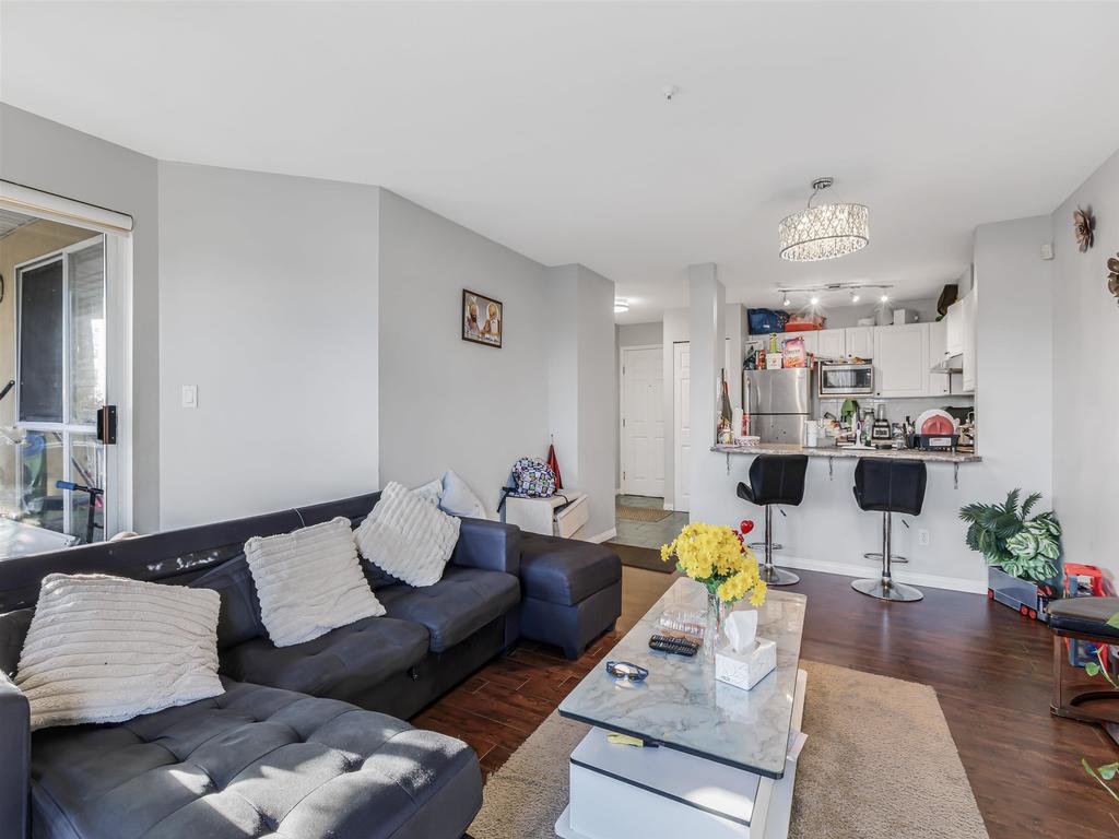 Listing Image for R3104043