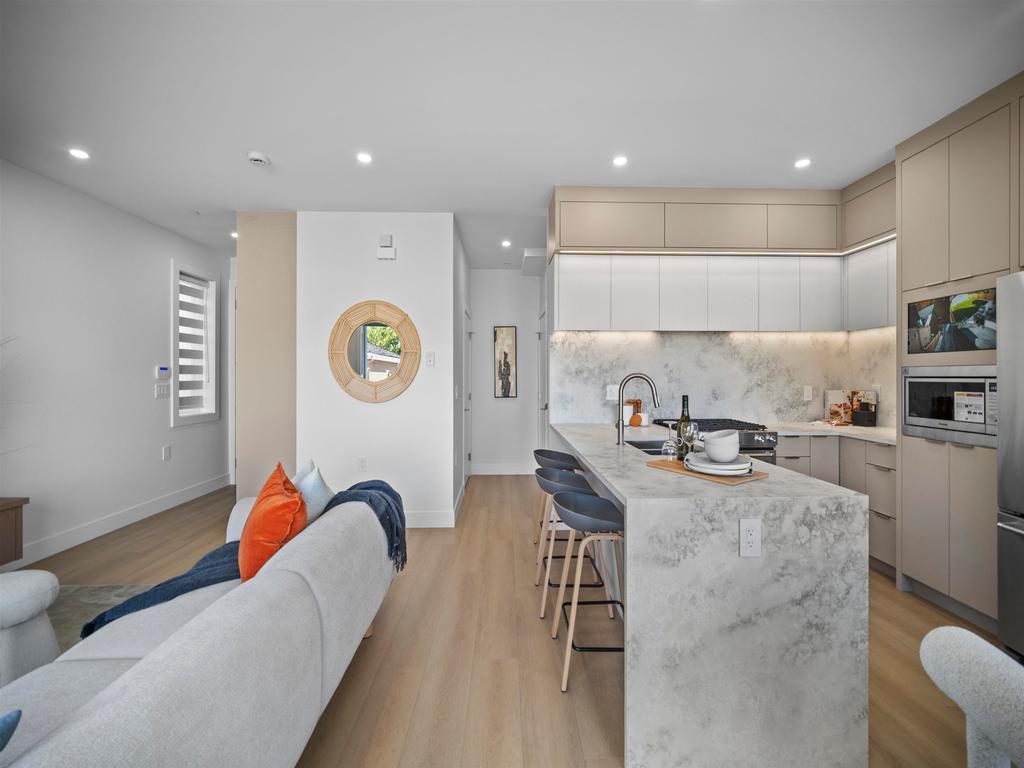 Listing Image for R3104046