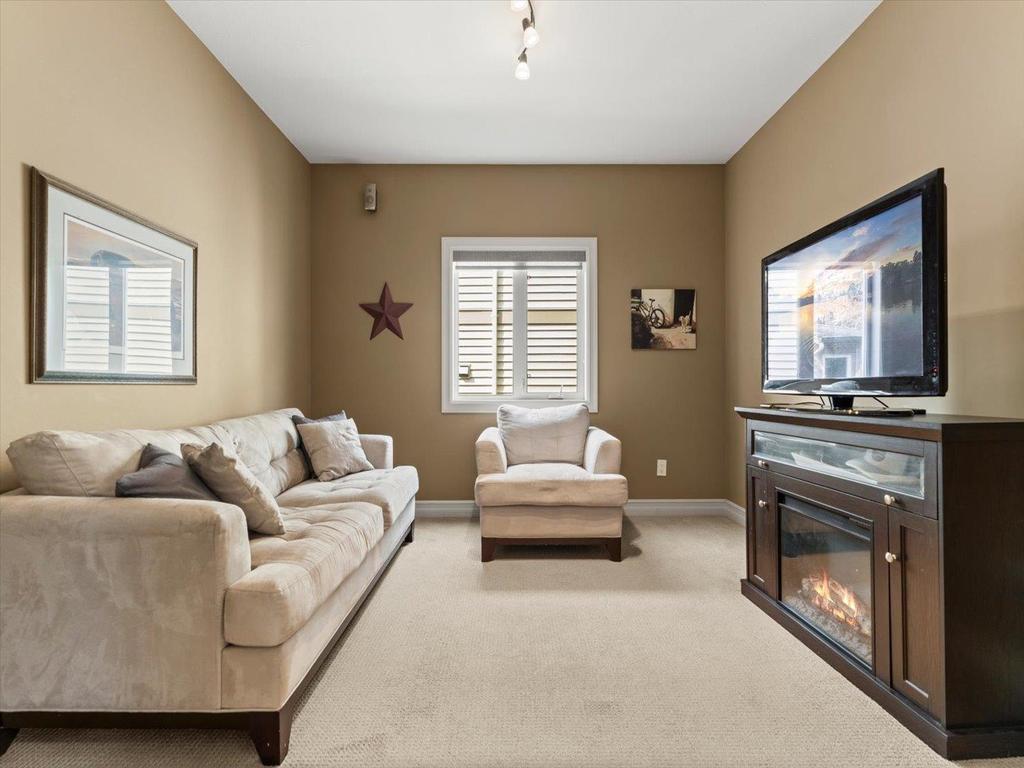 Listing Image for R3104053