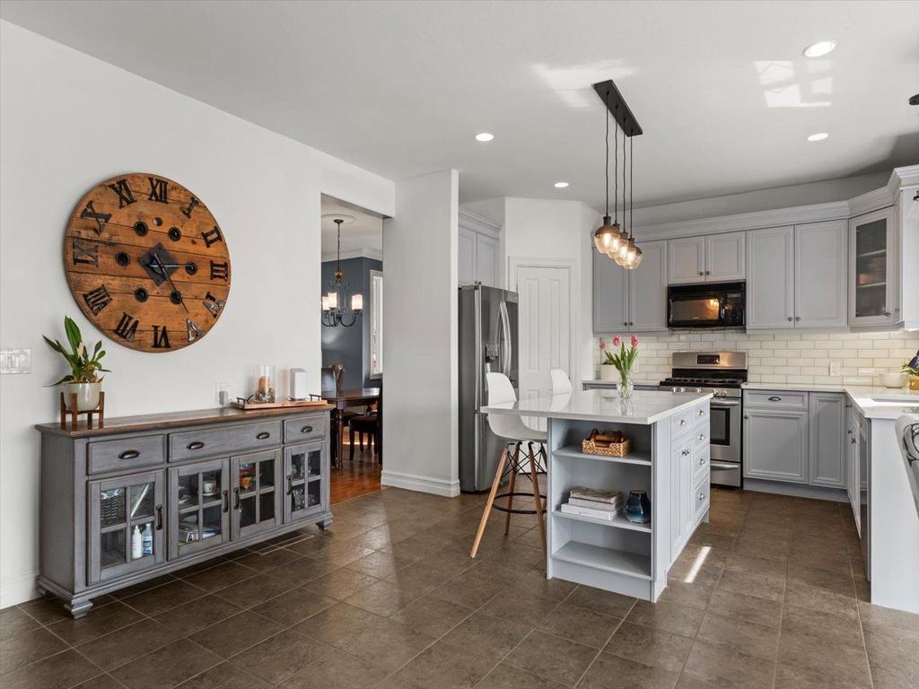 Listing Image for R3104053