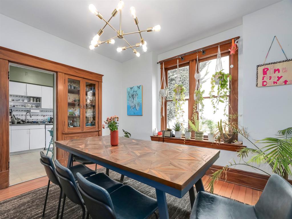 Listing Image for R3104057