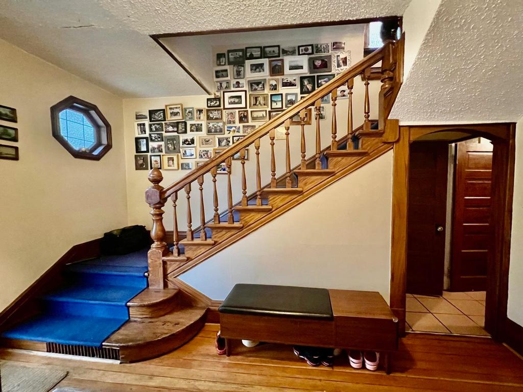 Listing Image for R3104057