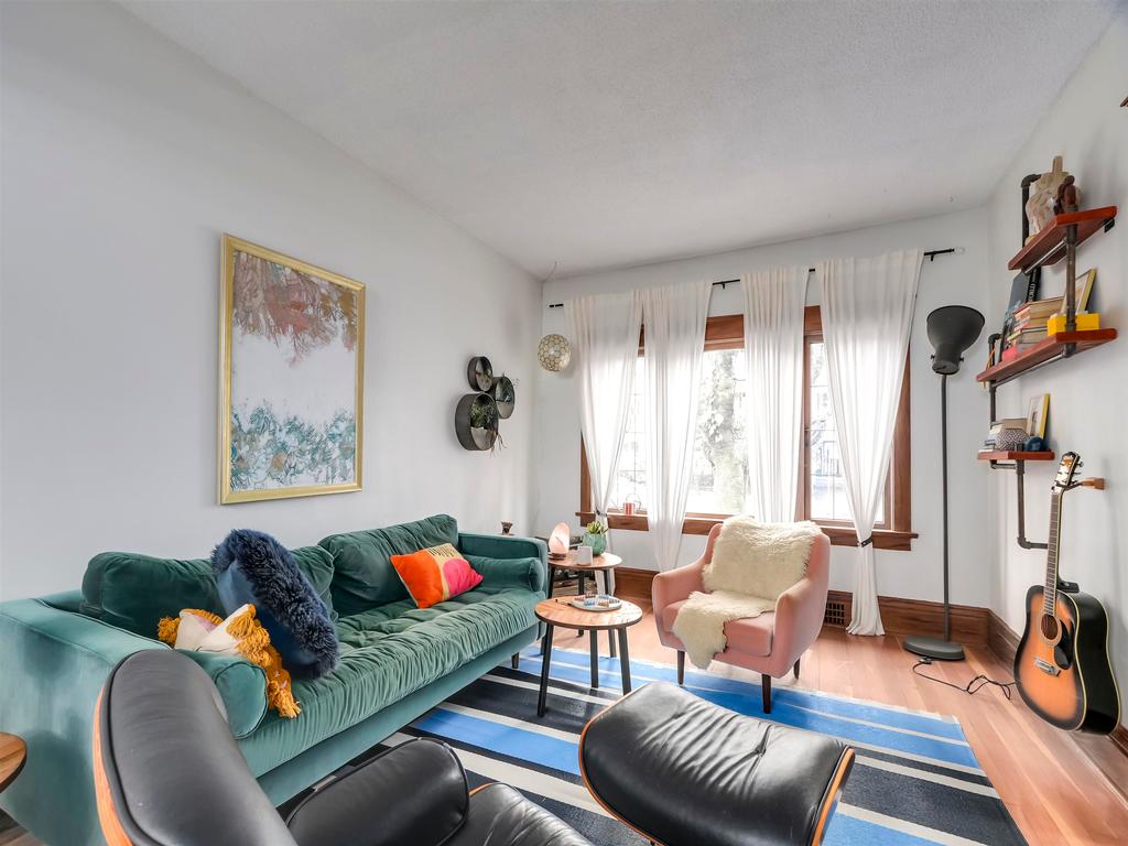 Listing Image for R3104057