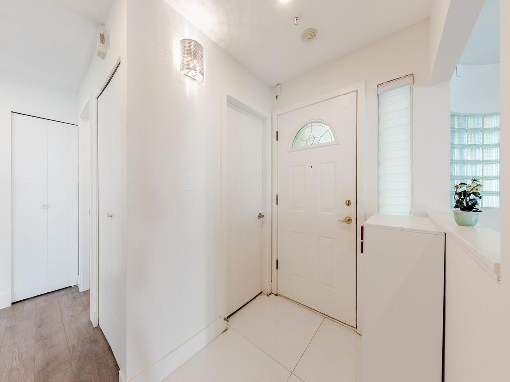 Listing Image for R3104095