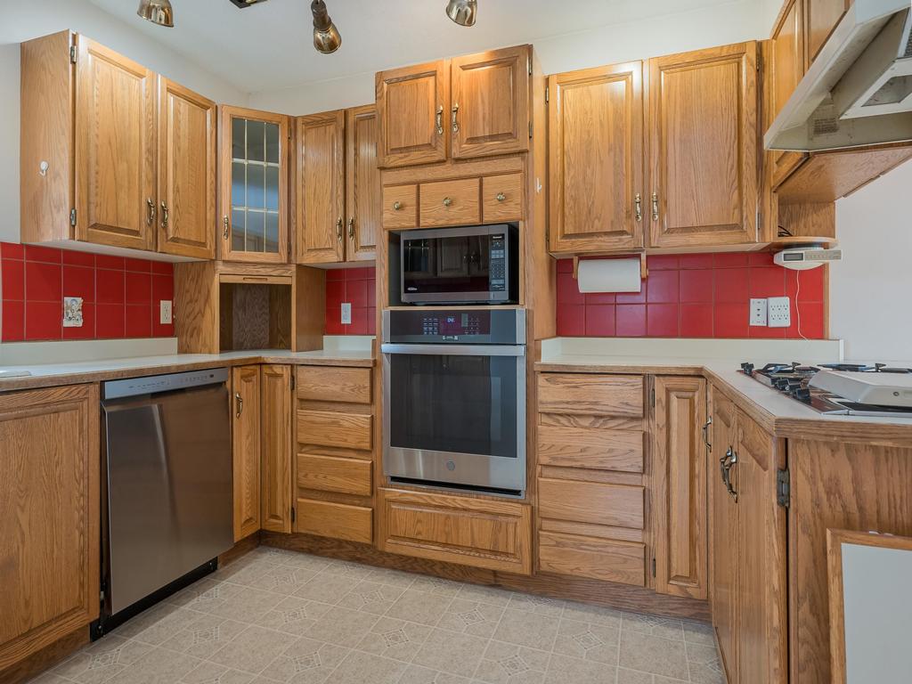 Listing Image for R3104098