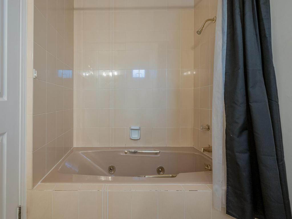 Listing Image for R3104098