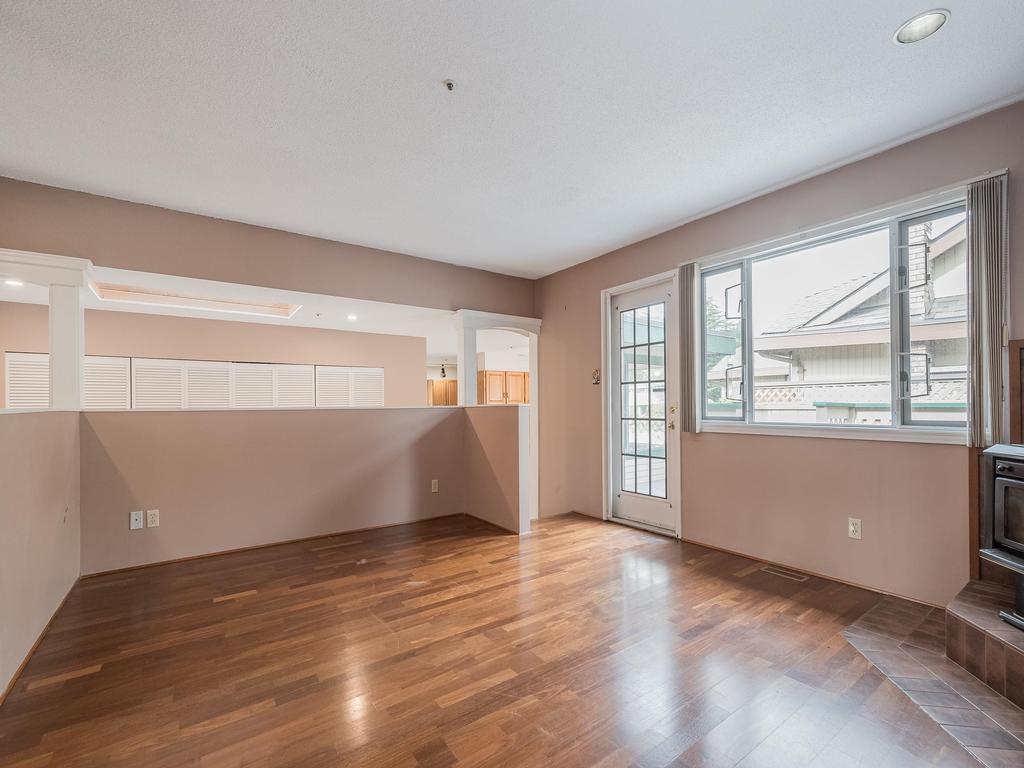 Listing Image for R3104098