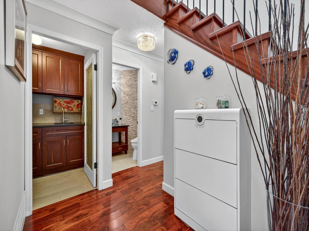 Listing Image for R3104101