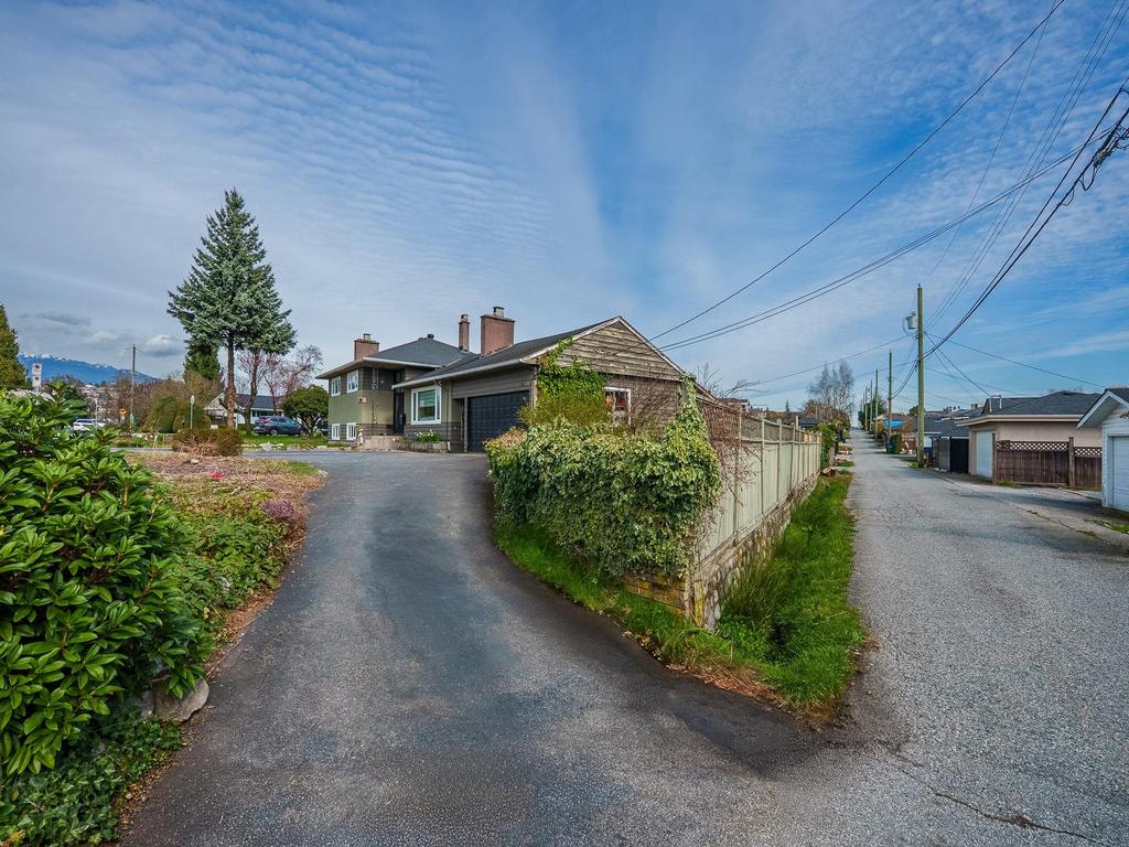 Listing Image for R3104114