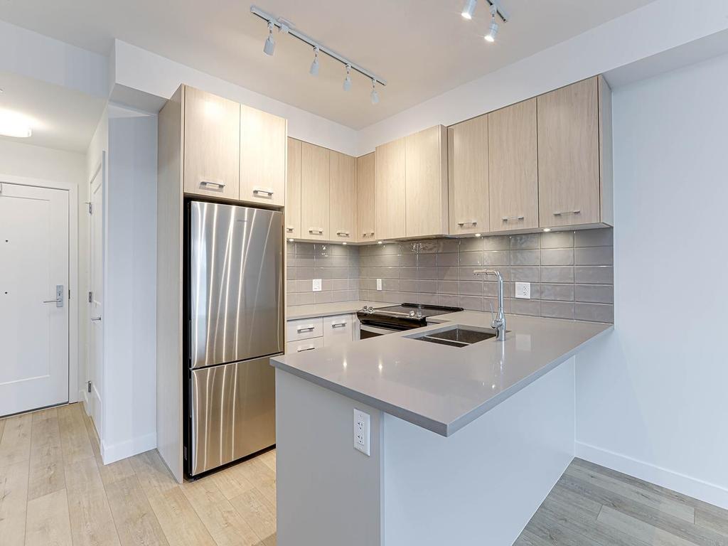 Listing Image for R3104132