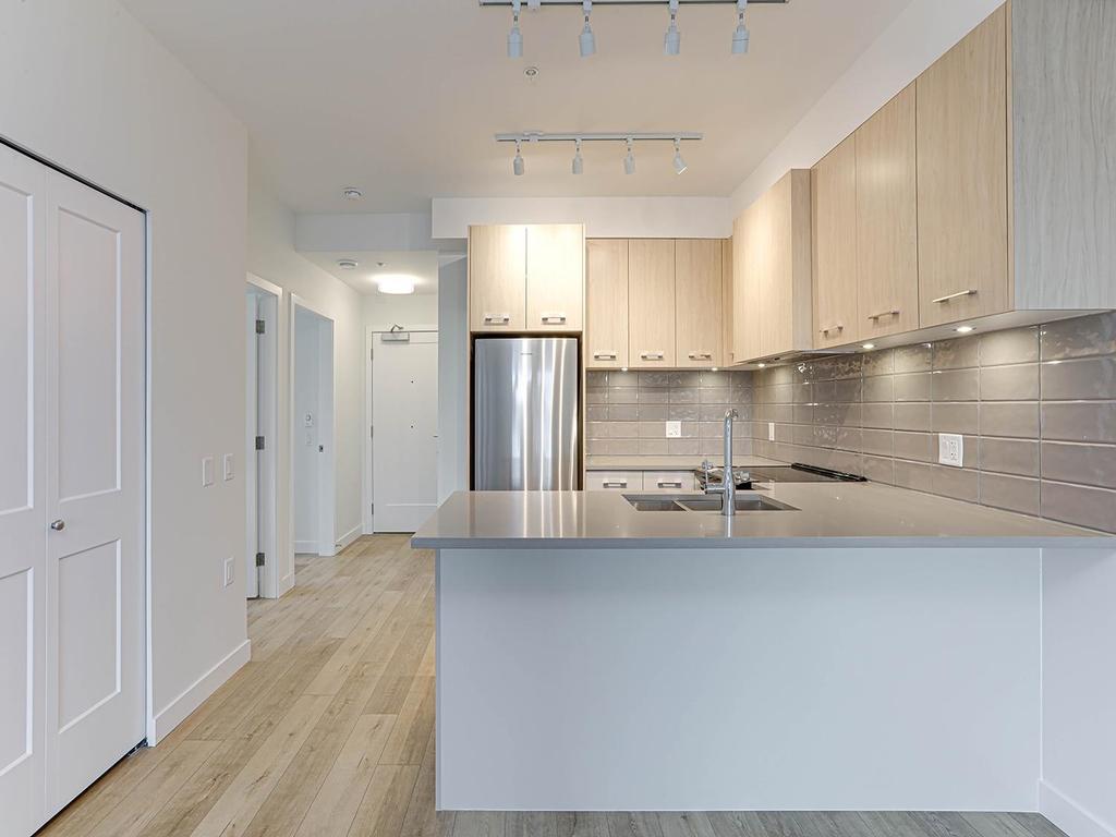 Listing Image for R3104132