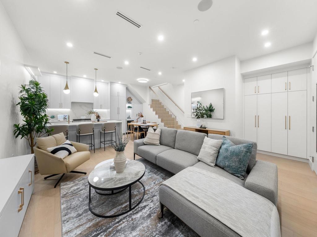 Listing Image for R3104140