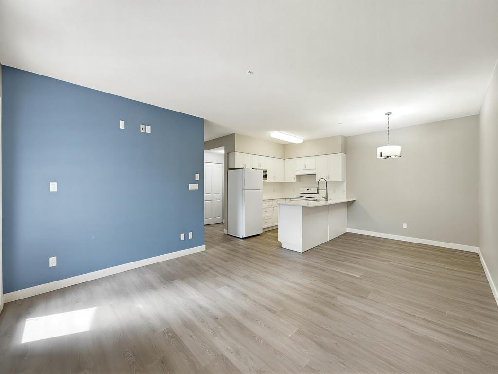 Listing Image for R3104168