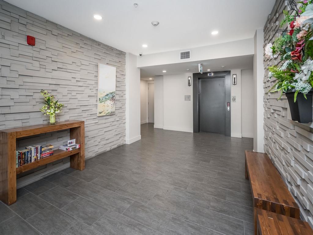 Listing Image for R3104180