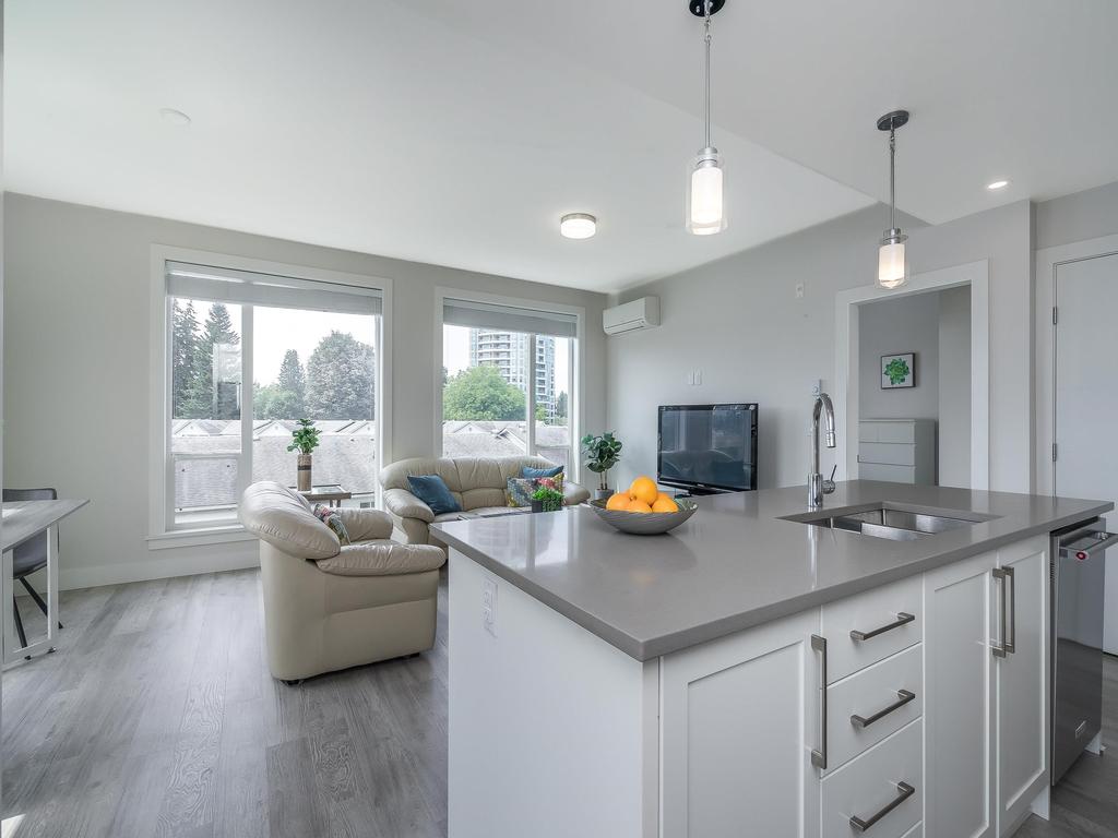 Listing Image for R3104180