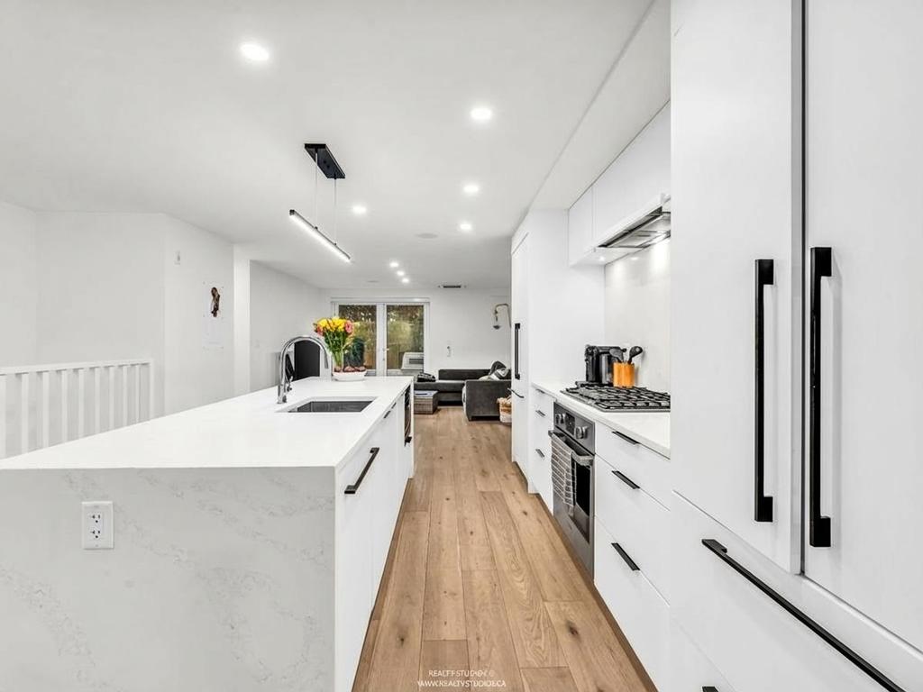 Listing Image for R3104188