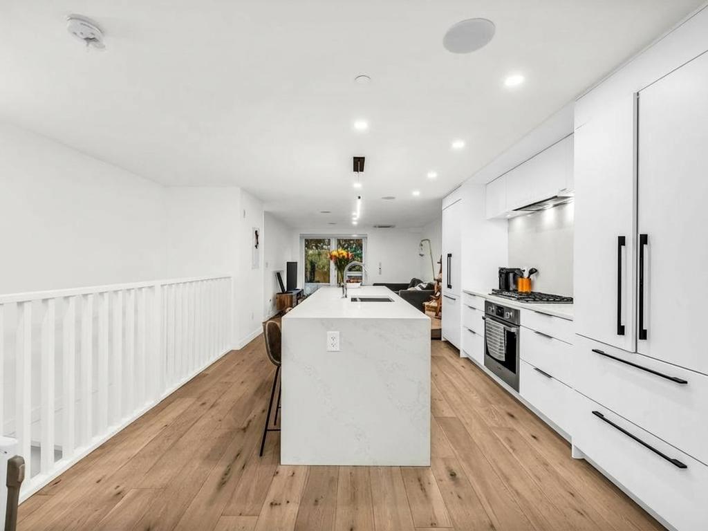 Listing Image for R3104188