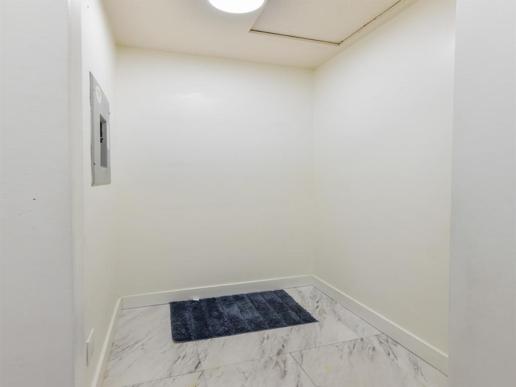 Listing Image for R3104215