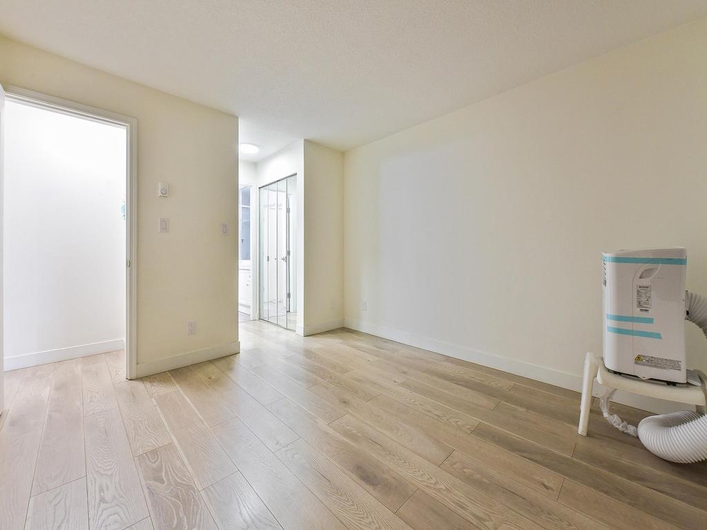 Listing Image for R3104215