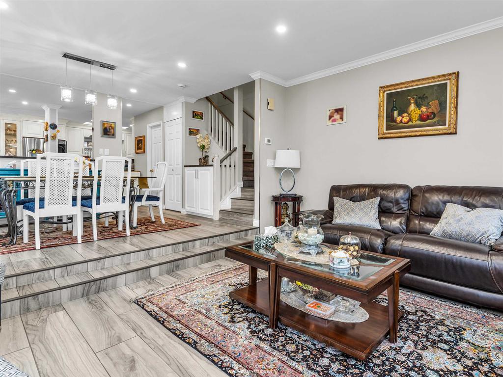 Listing Image for R3104221