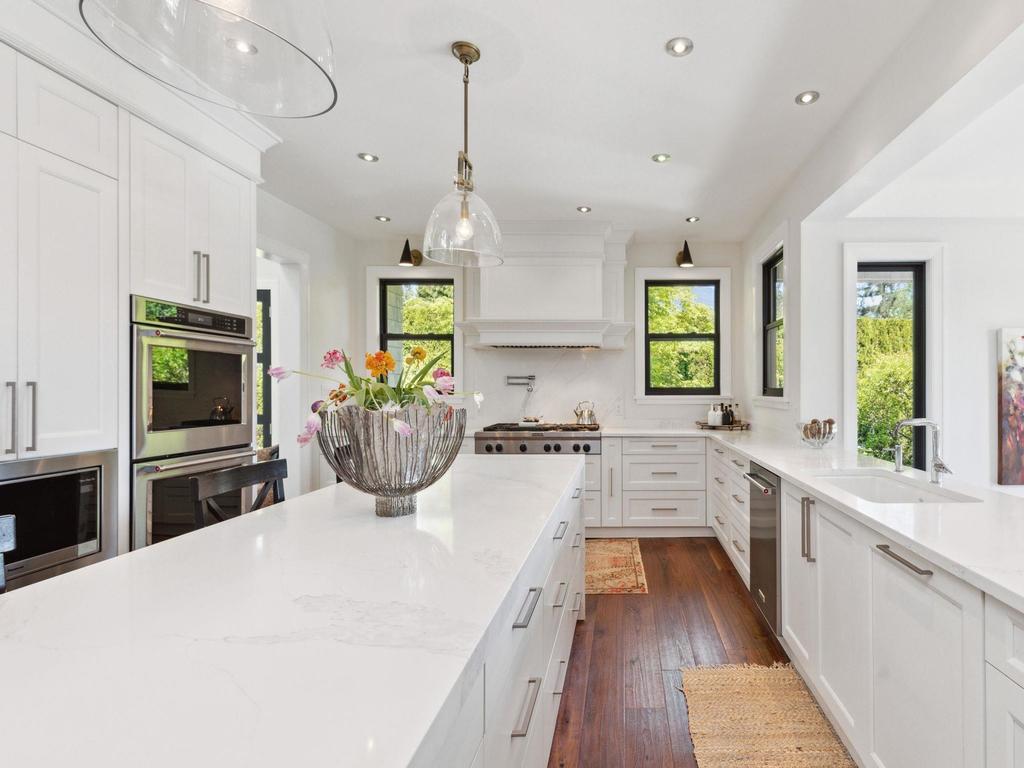 Listing Image for R3104260