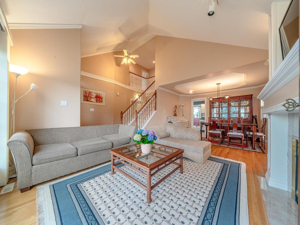 Listing Image for R3104275