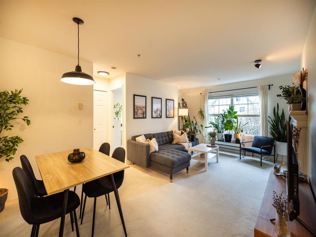 Listing Image for R3104276