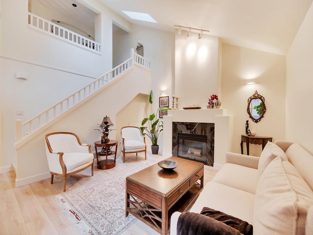 Listing Image for R3104294