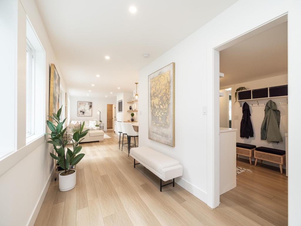 Listing Image for R3104298