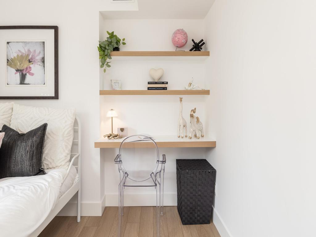 Listing Image for R3104298