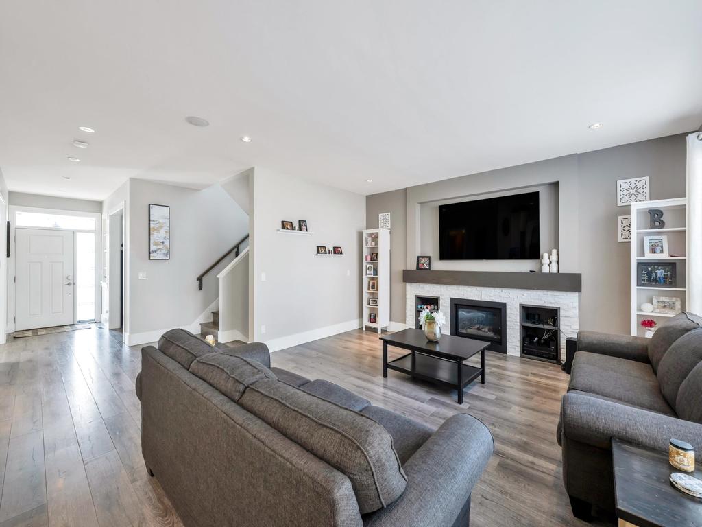 Listing Image for R3104300