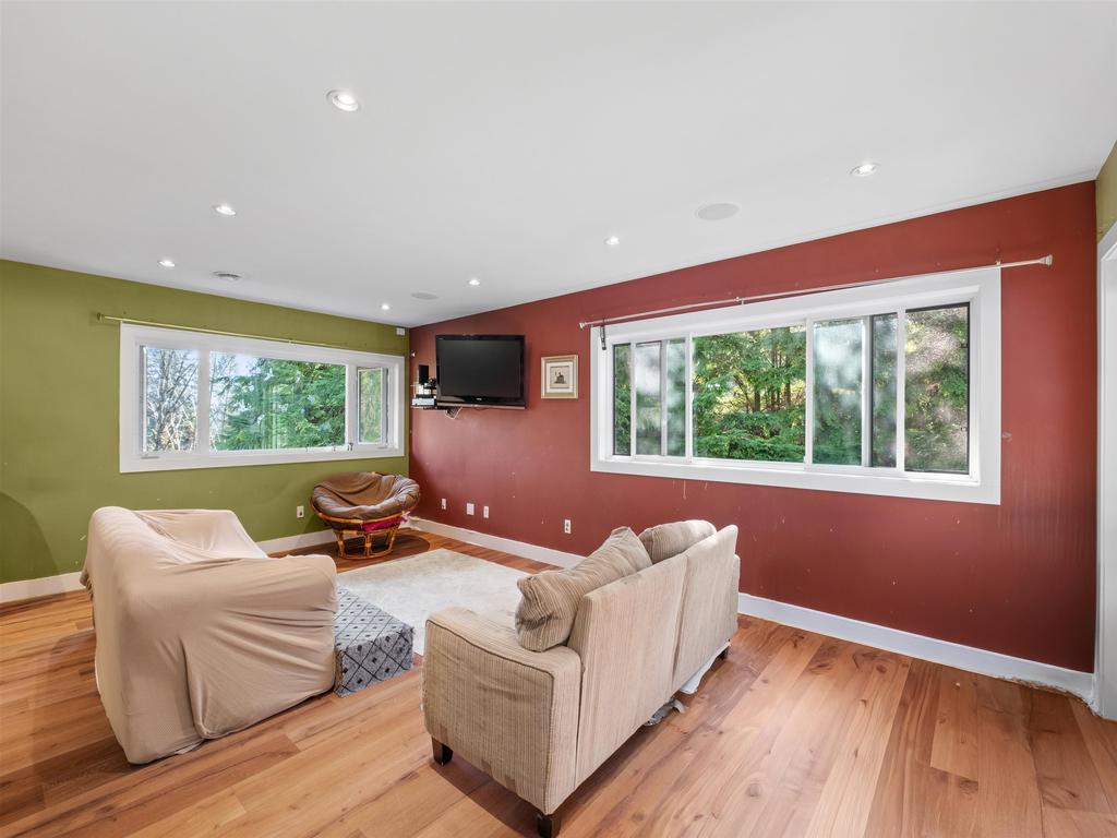 Listing Image for R3104318