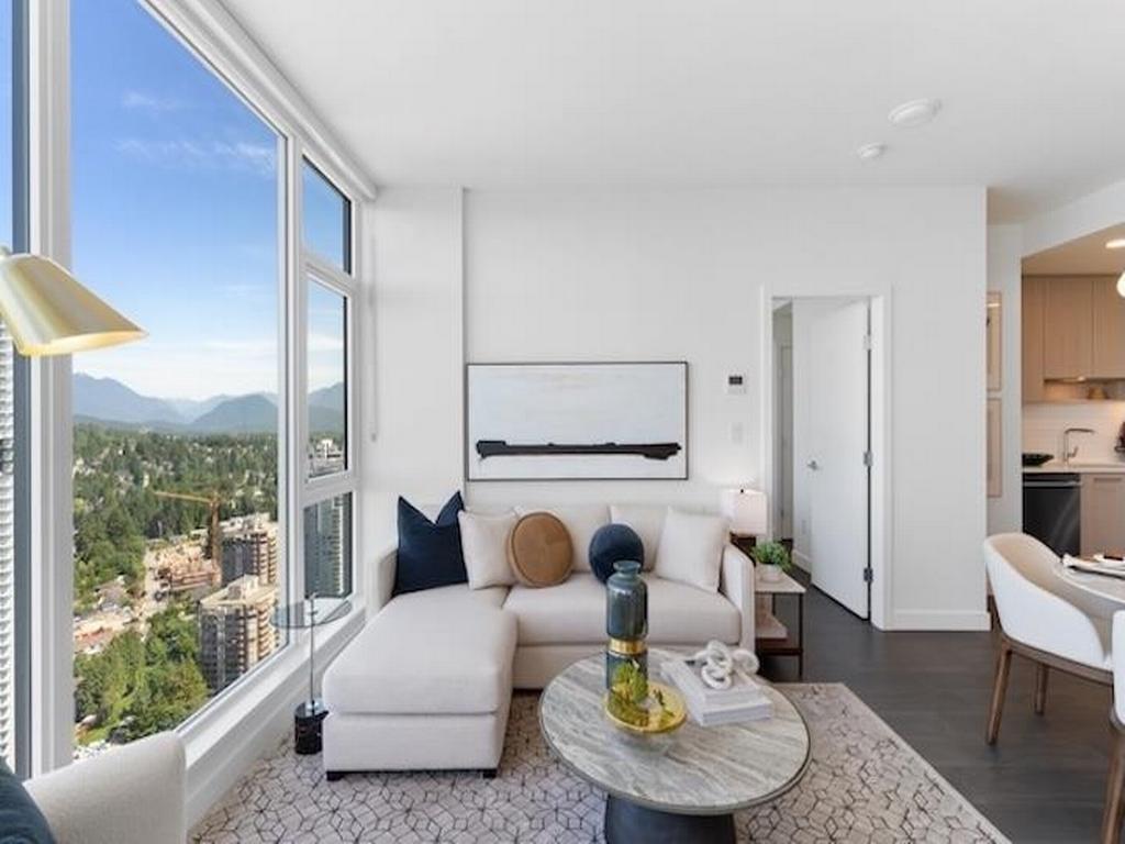 Listing Image for R3104323