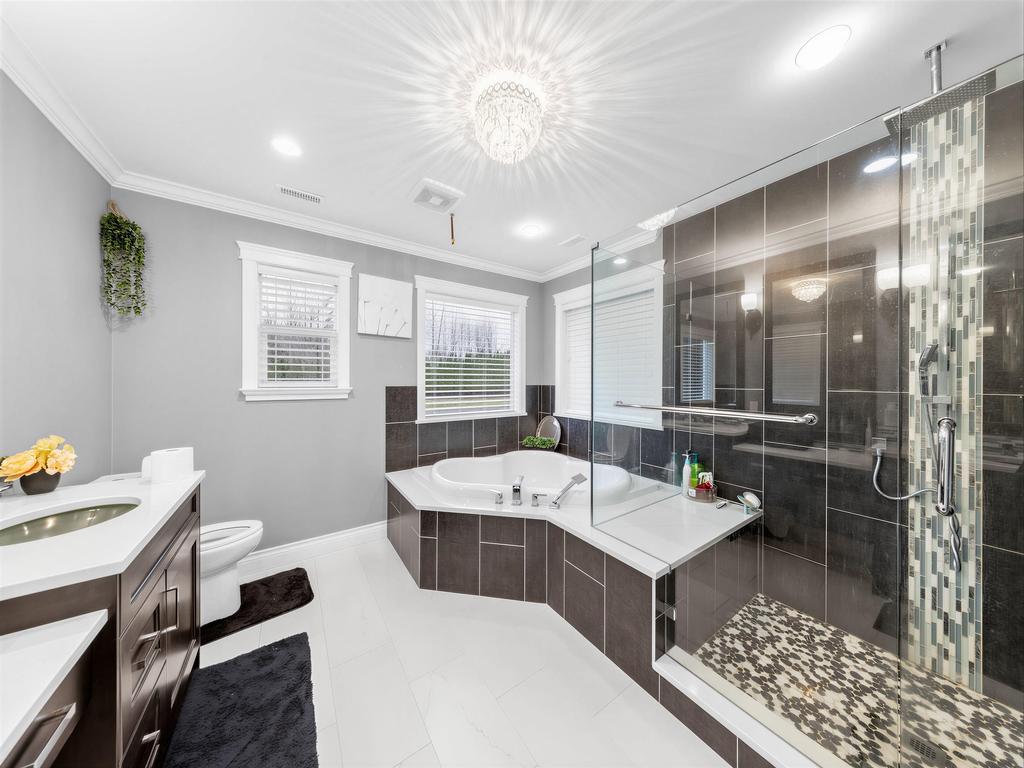 Listing Image for R3104332