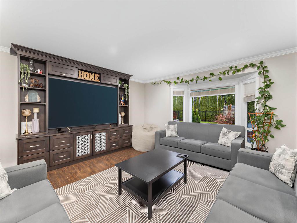 Listing Image for R3104332