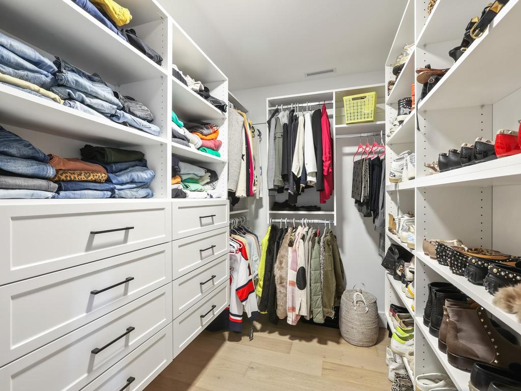 Listing Image for R3104344