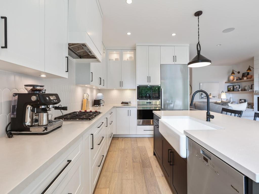 Listing Image for R3104344