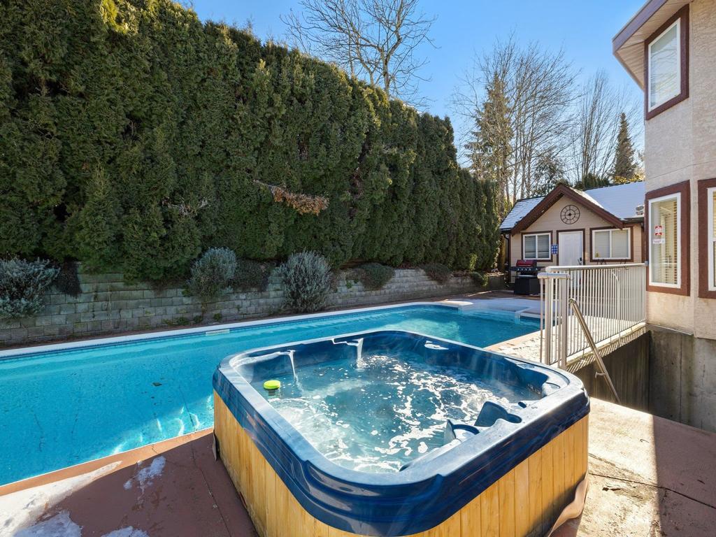 Listing Image for R3104354