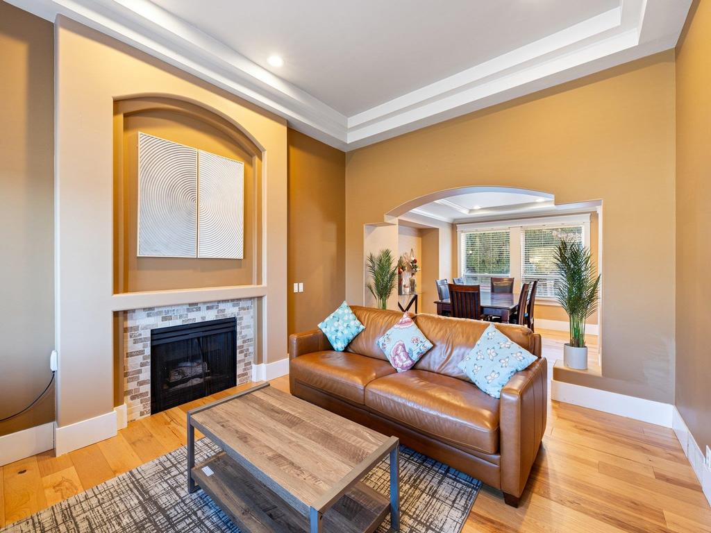 Listing Image for R3104354